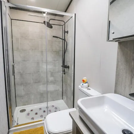 Finch 59 * 斯卡伯勒