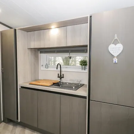 Finch 59 بيت للعطل *